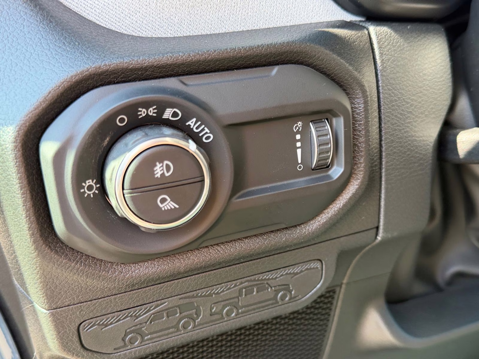 2026 Anvil Clearcoat Jeep Gladiator Sport S 4X4 Truck