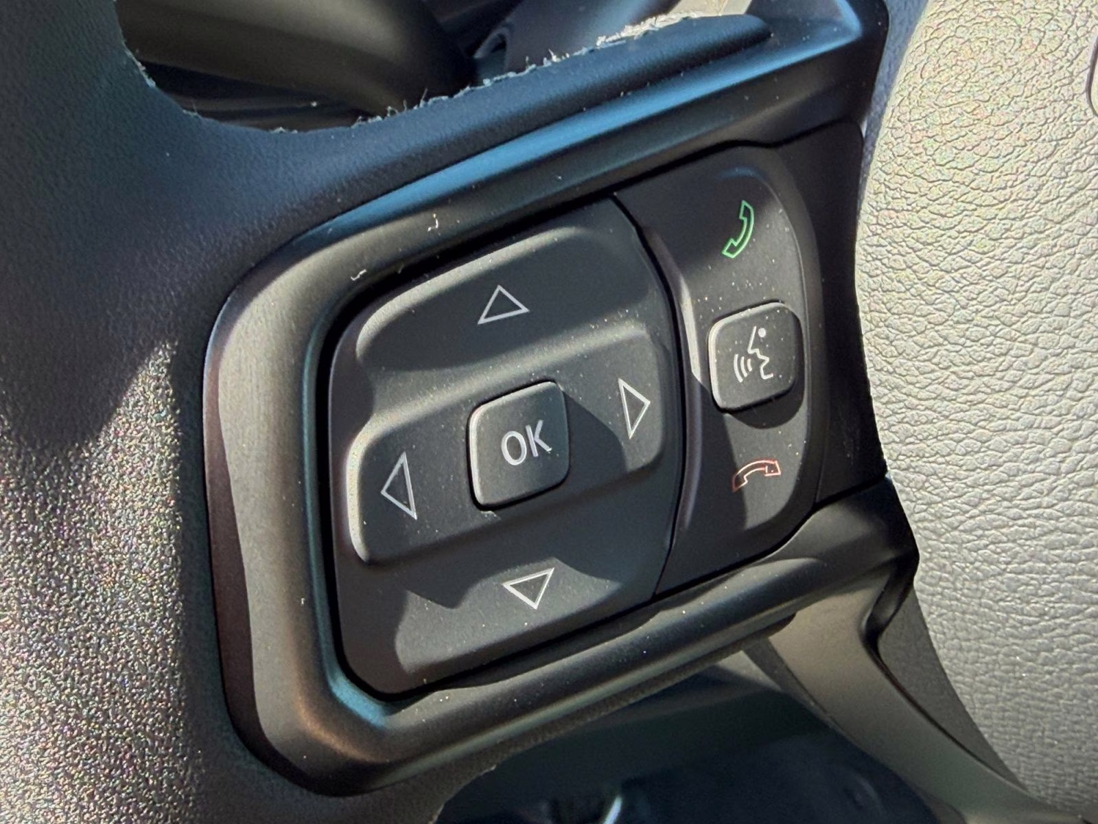 2026 Anvil Clearcoat Jeep Gladiator Sport S 4X4 Truck