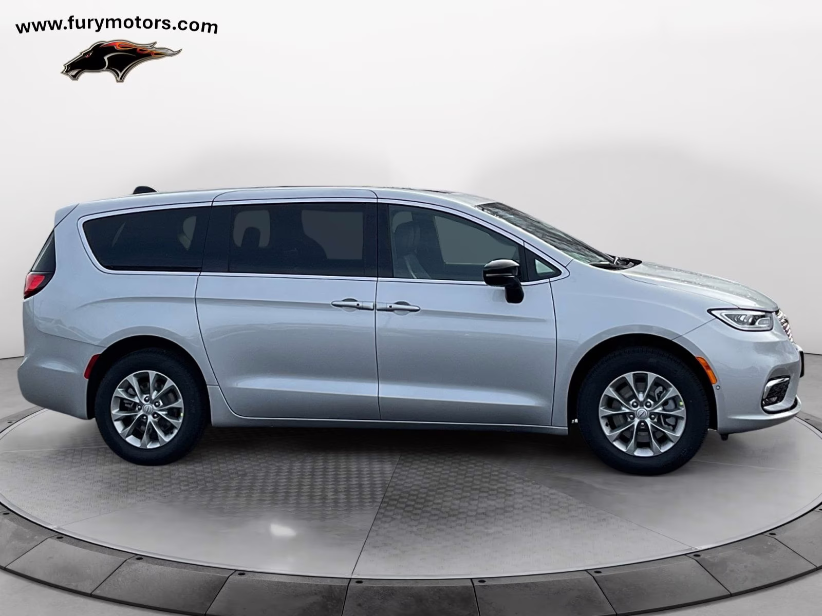 2026 Silver Mist Clearcoat Chrysler Pacifica Limited AWD Van