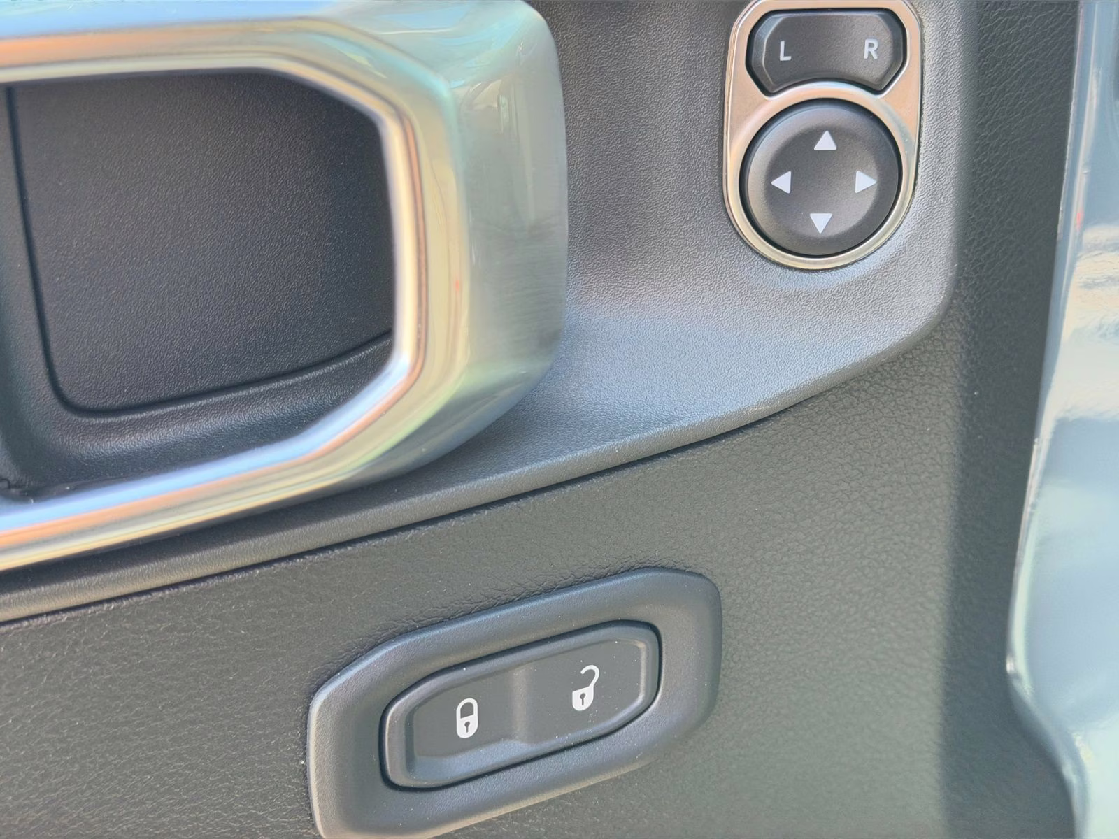 2026 Anvil Clearcoat Jeep Gladiator Sport S 4X4 Truck