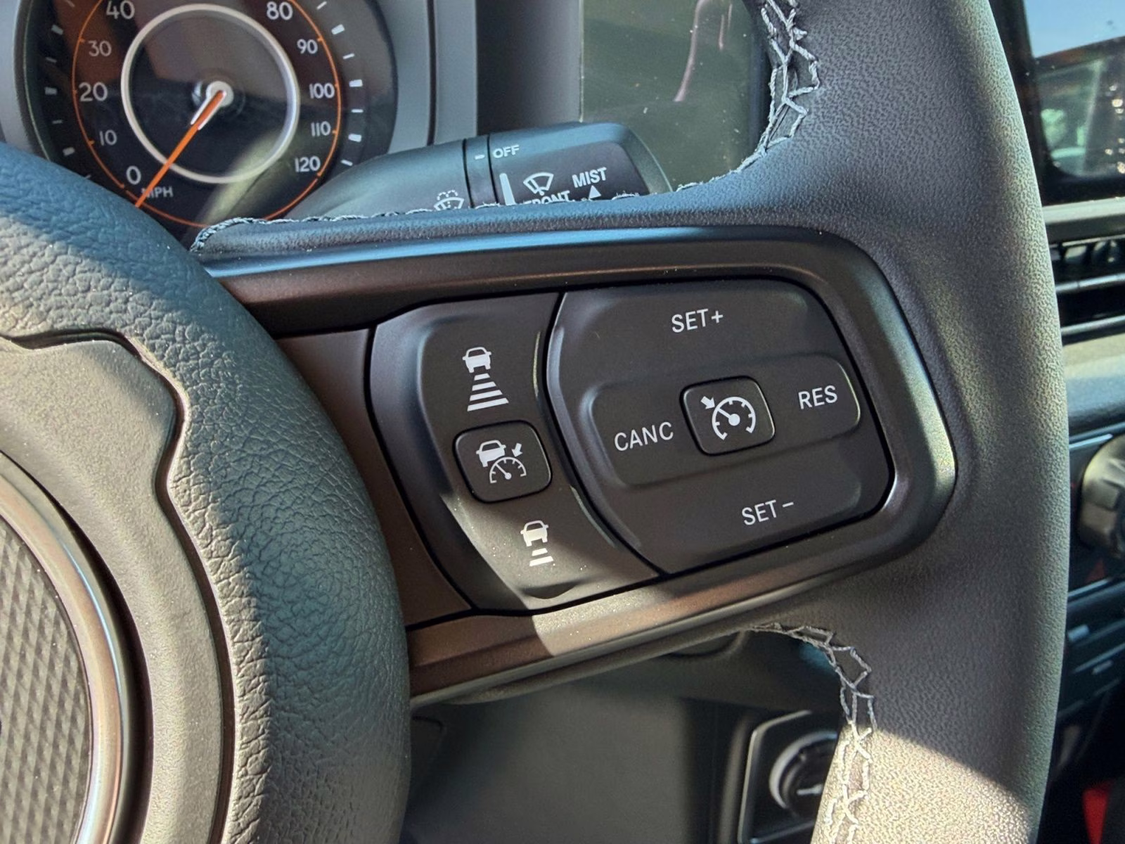 2026 Anvil Clearcoat Jeep Gladiator Sport S 4X4 Truck