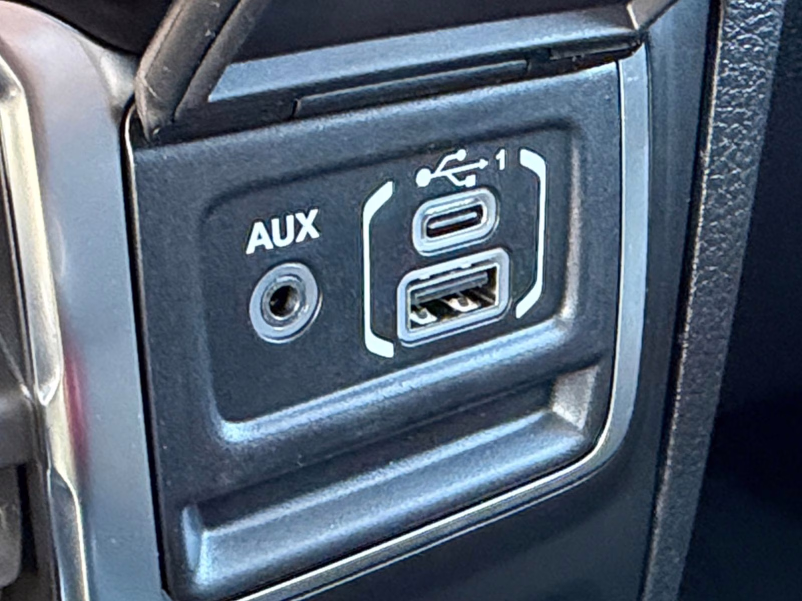 2026 Anvil Clearcoat Jeep Gladiator Sport S 4X4 Truck