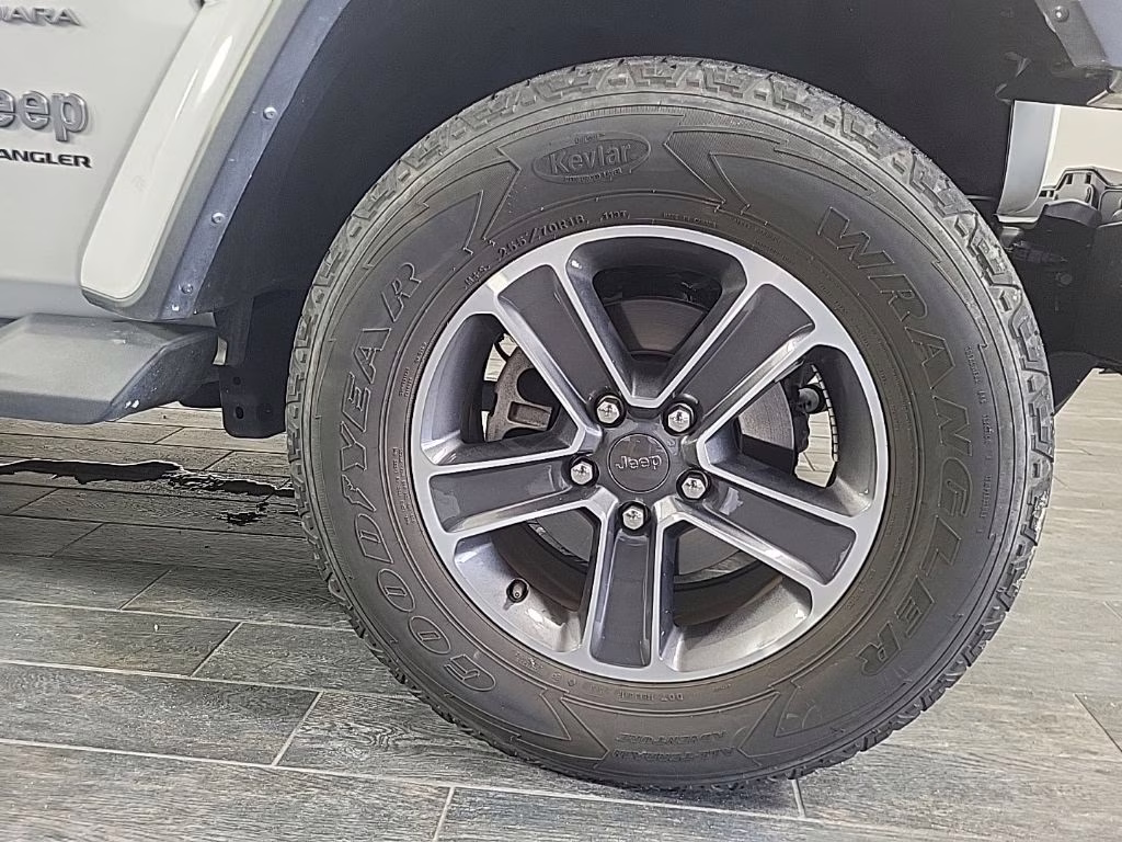 2023 white Jeep Wrangler Sahara 4X4 SUV