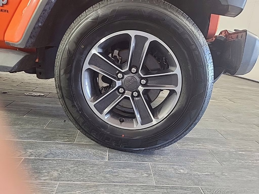 2023 Punkn Metallic Clearcoat Jeep Wrangler Sahara 4X4 SUV