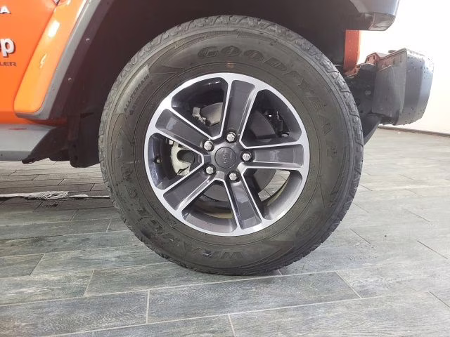 2023 Punkn Metallic Clearcoat Jeep Wrangler Sahara 4X4 SUV