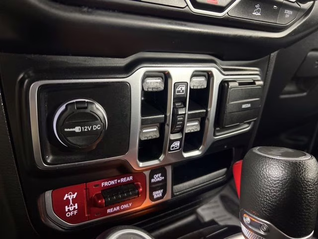 2023 Black Clearcoat Jeep Wrangler Rubicon 4X4 SUV