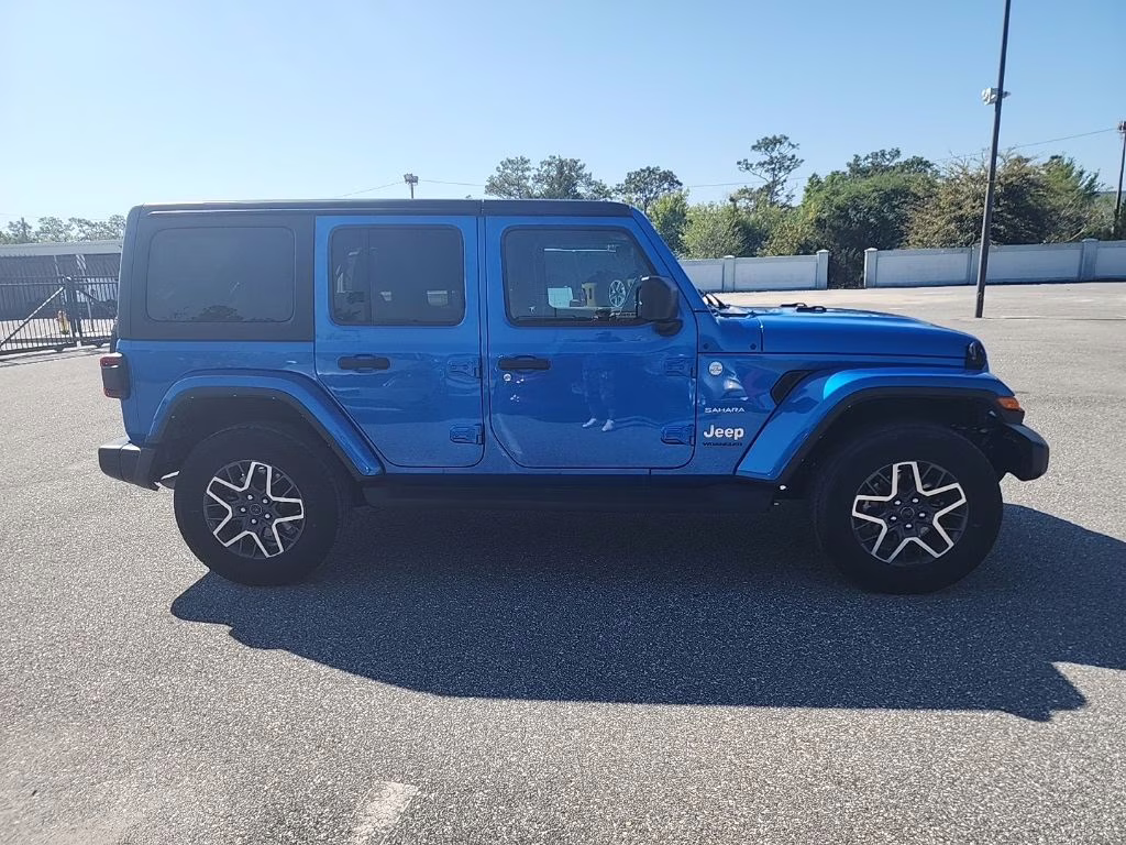 2024 Fathom Blue Pearlcoat Jeep Wrangler Sahara 4X4 SUV