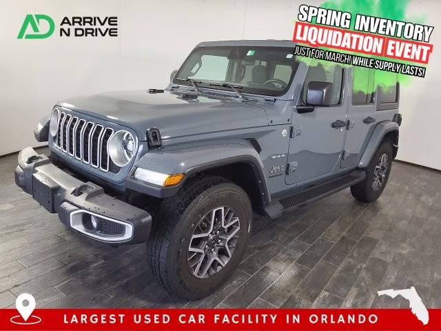 2024 Granite Crystal Metallic Clearcoat Jeep Wrangler Sahara 4X4 SUV