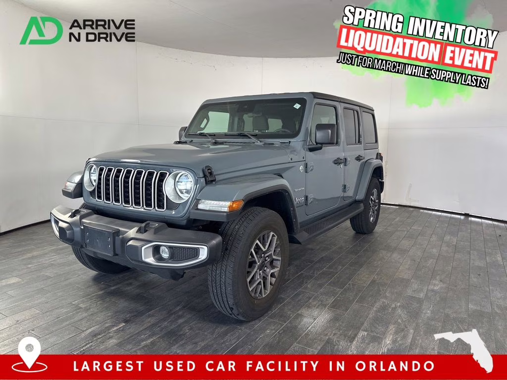 2024 Granite Crystal Metallic Clearcoat Jeep Wrangler Sahara 4X4 SUV