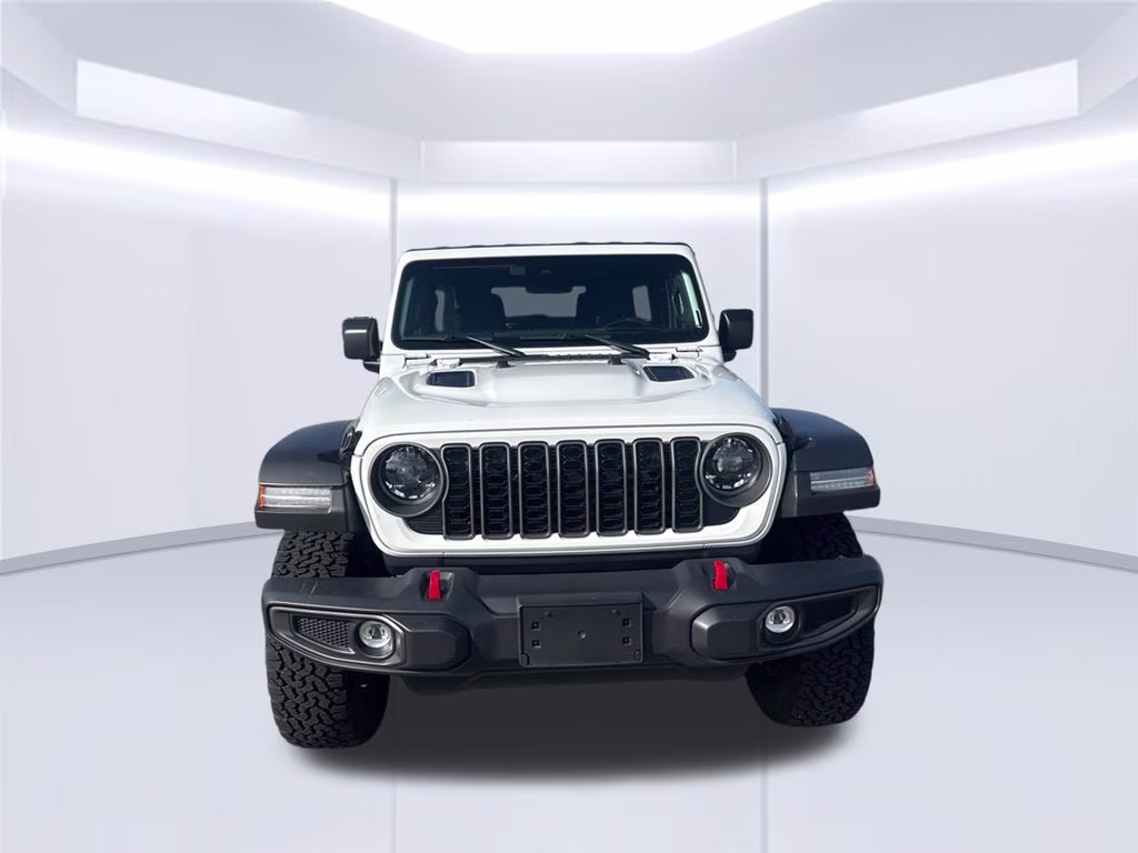 2025 Bright White Clearcoat Jeep Wrangler Rubicon 4X4 SUV
