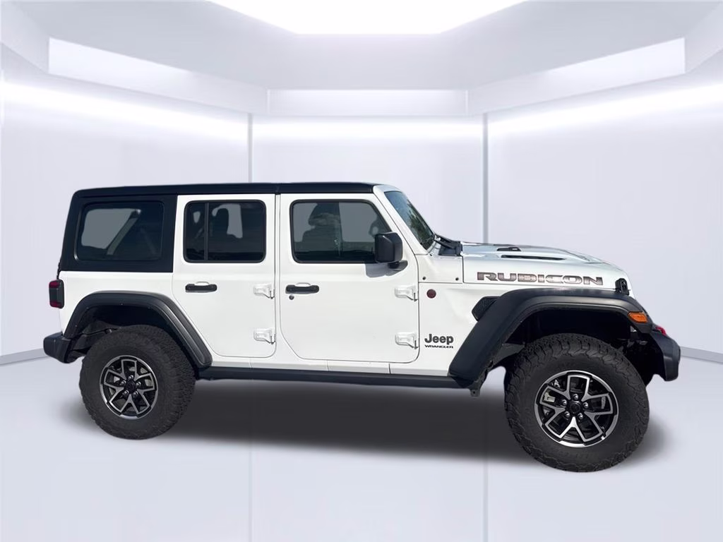 2025 Bright White Clearcoat Jeep Wrangler Rubicon 4X4 SUV