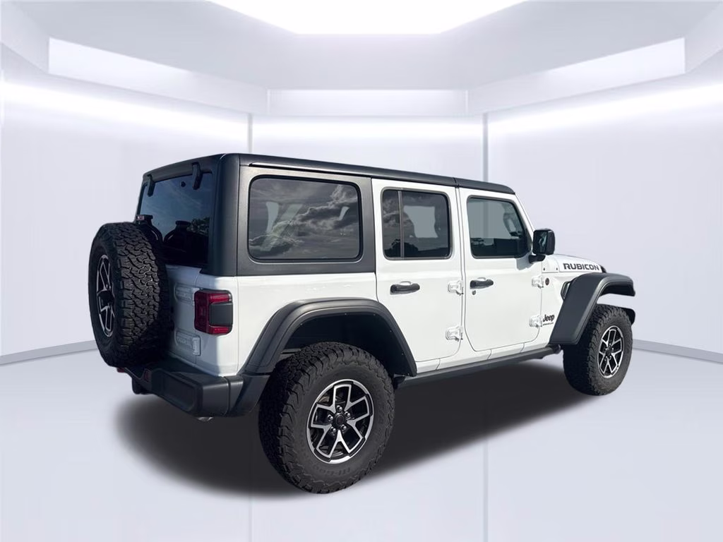 2025 Bright White Clearcoat Jeep Wrangler Rubicon 4X4 SUV