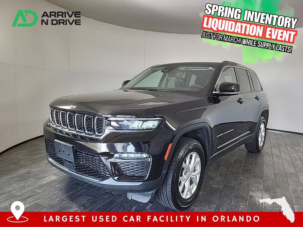 2023 Diamond Black Crystal Pearlcoat Jeep Grand Cherokee Limited 4X4 SUV