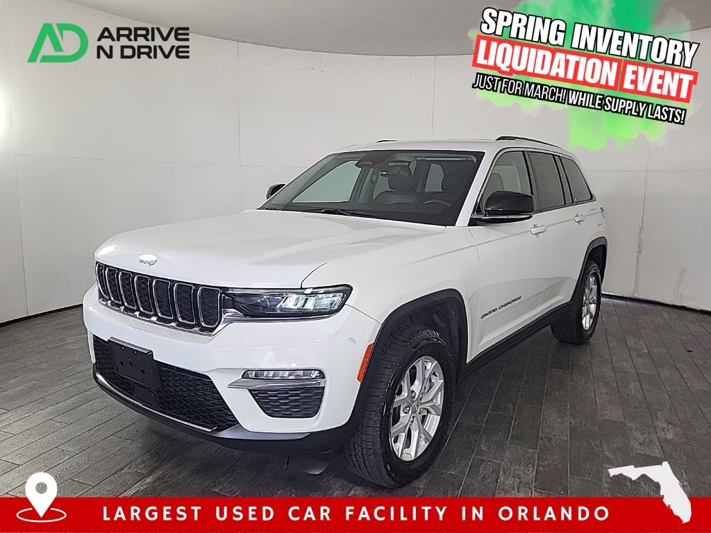 2023 Bright White Clearcoat Jeep Grand Cherokee Limited 4X4 SUV