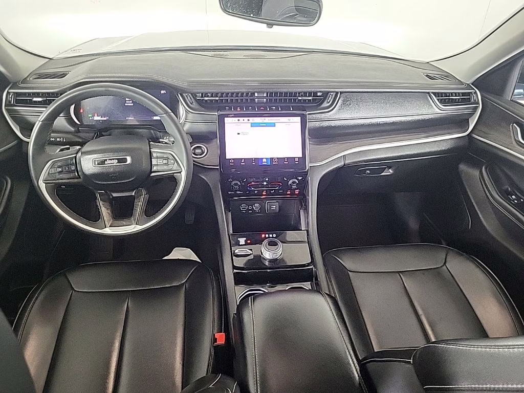 2023 Bright White Clearcoat Jeep Grand Cherokee Limited 4X4 SUV