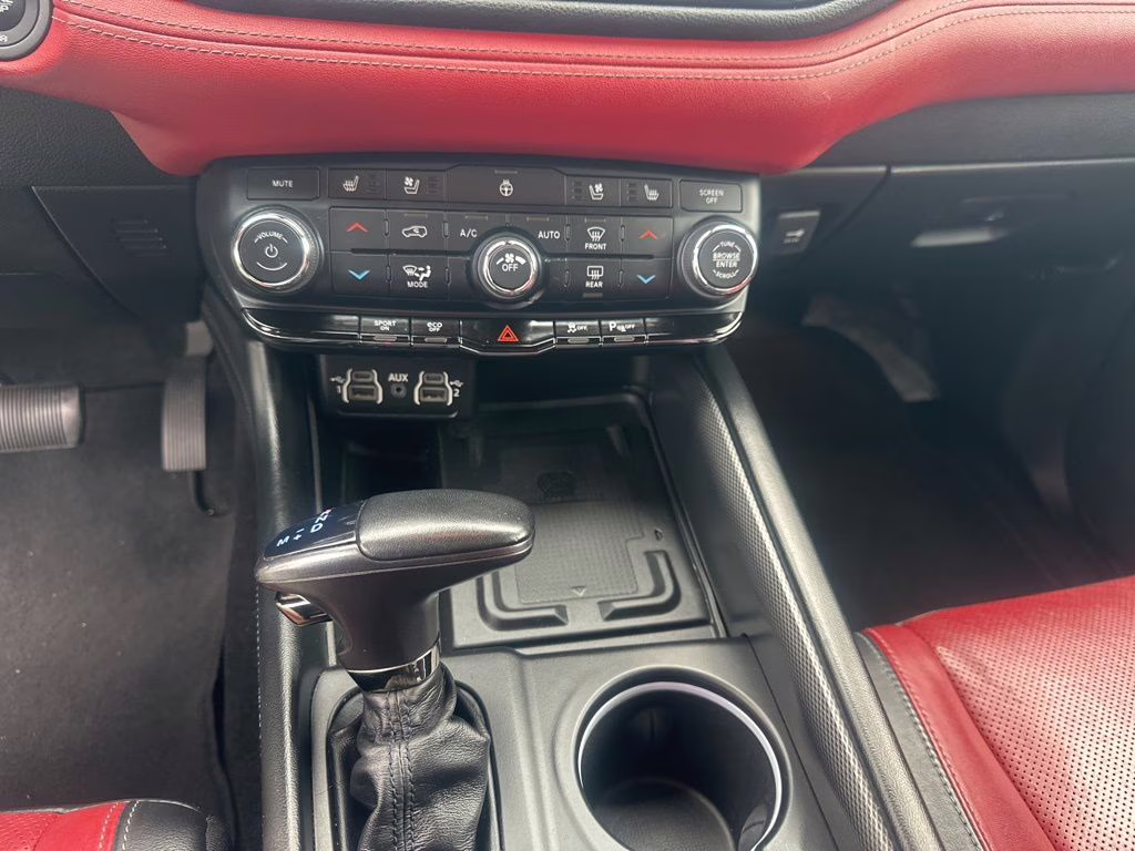 2022 DB Black Crystal Clearcoat Dodge Durango R/T AWD SUV