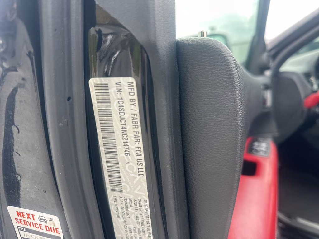 2022 DB Black Crystal Clearcoat Dodge Durango R/T AWD SUV
