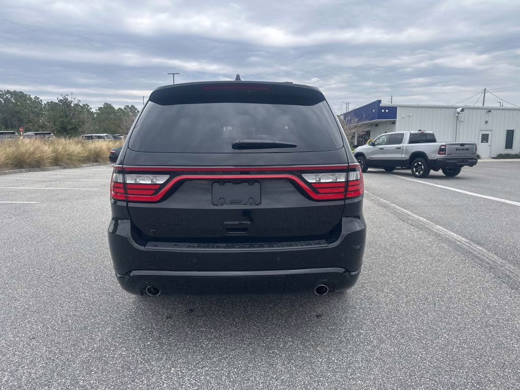 2022 DB Black Crystal Clearcoat Dodge Durango R/T AWD SUV