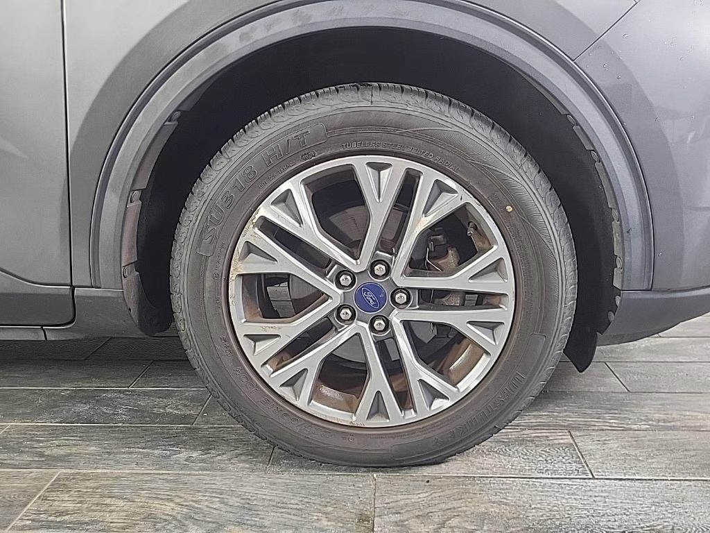 2022 Carbonized Gray Metallic Ford Escape SEL AWD SUV
