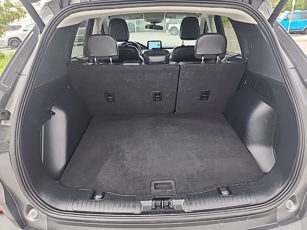 2022 Carbonized Gray Metallic Ford Escape SEL AWD SUV