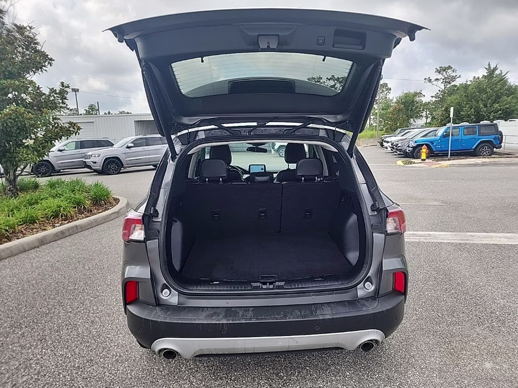 2022 Carbonized Gray Metallic Ford Escape SEL AWD SUV