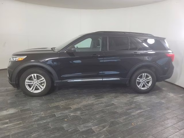 2023 Agate Black Metallic Ford Explorer XLT 4X4 SUV