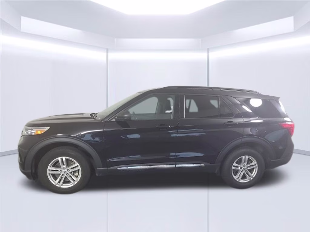 2023 Agate Black Metallic Ford Explorer XLT 4X4 SUV