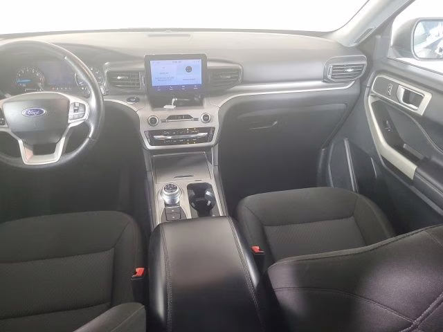 2023 Agate Black Metallic Ford Explorer XLT 4X4 SUV