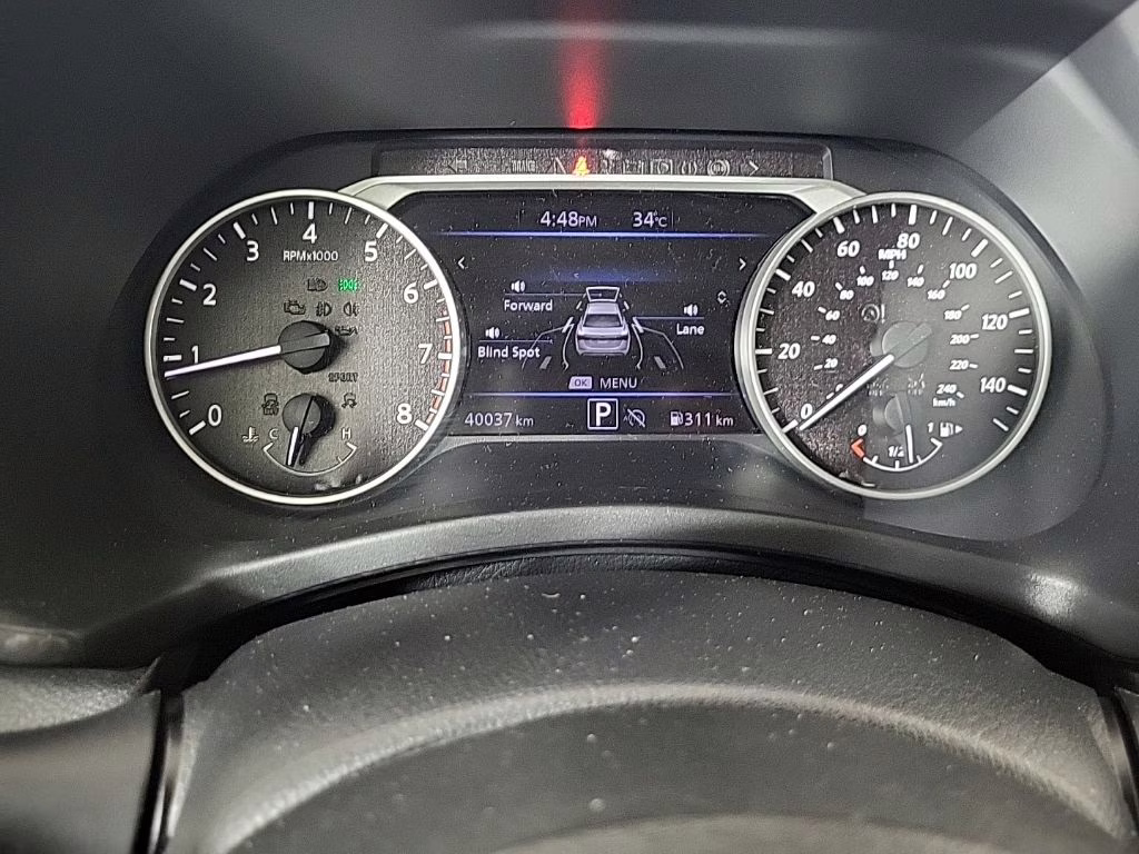 2024 Atlantic Gray Metallic/Super Black Nissan Sentra SV FWD Sedan