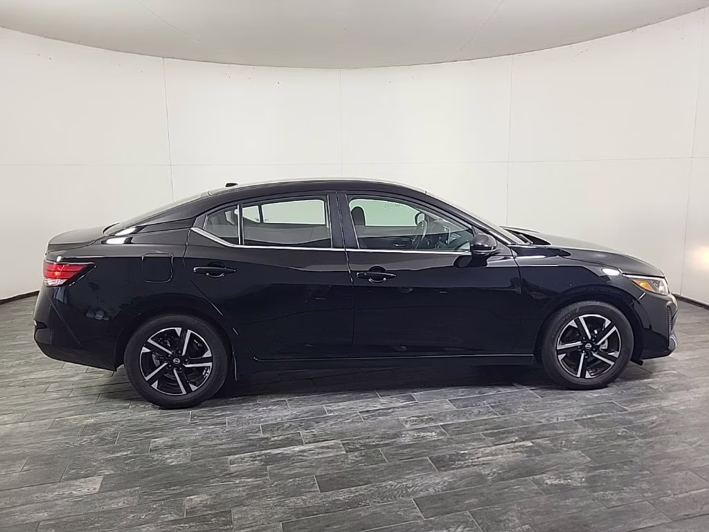 2024 Atlantic Gray Metallic/Super Black Nissan Sentra SV FWD Sedan