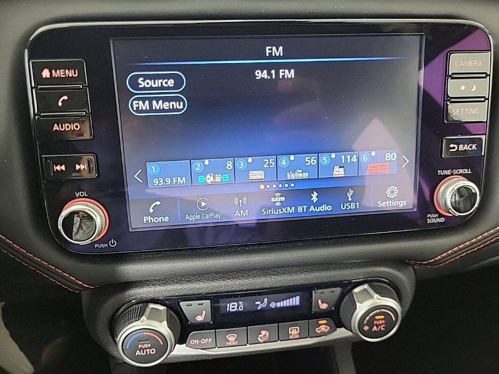 2024 Electric Blue Metallic Nissan Versa 1.6 SR FWD Sedan