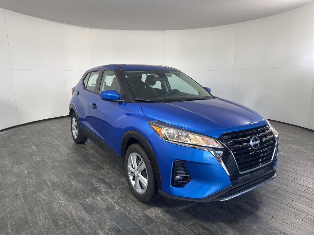 2025 Electric Blue Metallic Nissan Kicks Play S FWD SUV