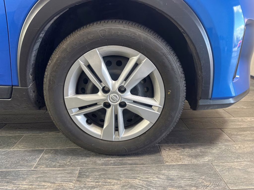 2025 Electric Blue Metallic Nissan Kicks Play S FWD SUV