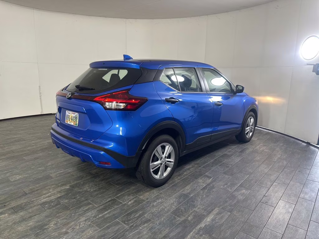 2025 Electric Blue Metallic Nissan Kicks Play S FWD SUV