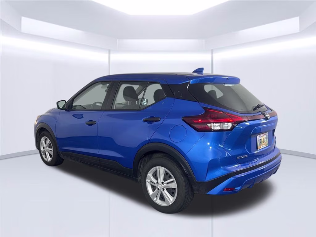2025 Electric Blue Metallic Nissan Kicks Play S FWD SUV