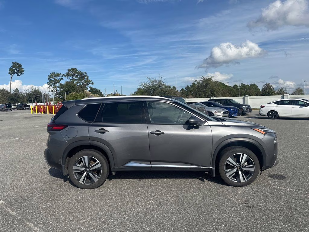 2023 Boulder Gray Pearl/Super Black Nissan Rogue Platinum AWD SUV