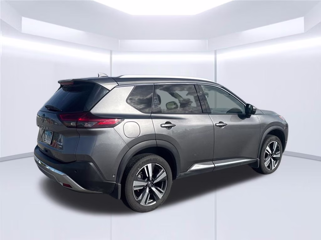 2023 Boulder Gray Pearl/Super Black Nissan Rogue Platinum AWD SUV