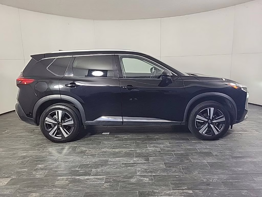 2023 Super Black Nissan Rogue Platinum AWD SUV