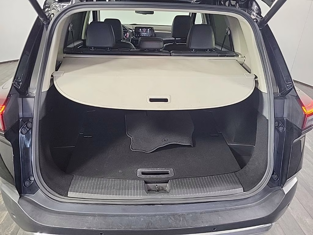2023 Super Black Nissan Rogue Platinum AWD SUV