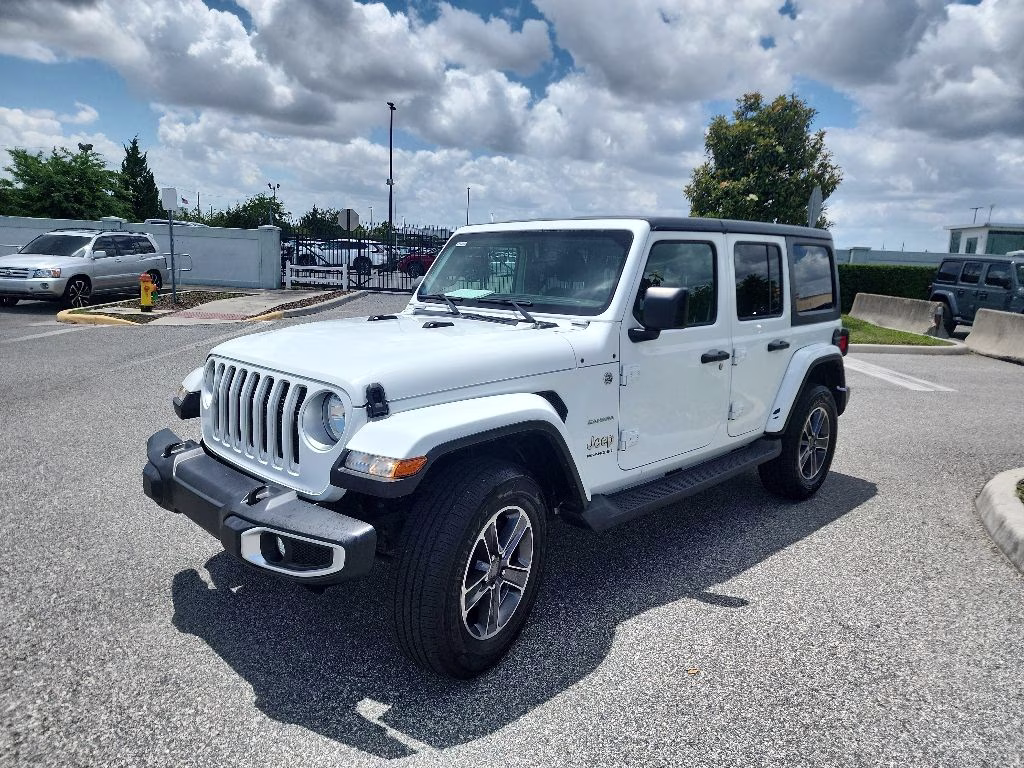 2023 White Jeep Wrangler Sahara 4X4 SUV