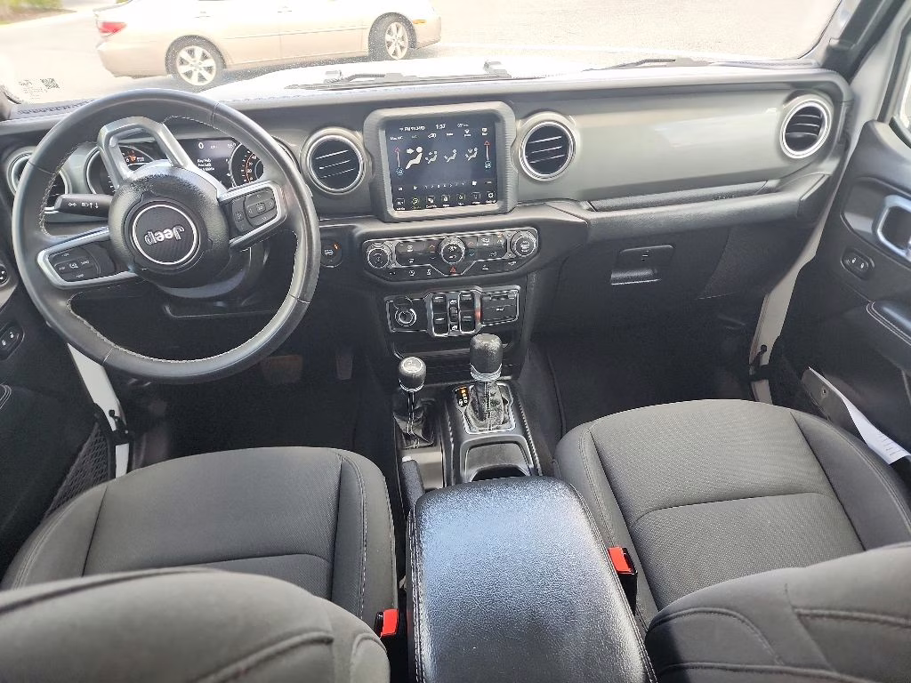 2023 White Jeep Wrangler Sahara 4X4 SUV
