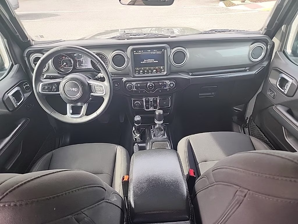 2023 Jeep Wrangler Sahara Altitude Sport Utility 4D 4X4 SUV