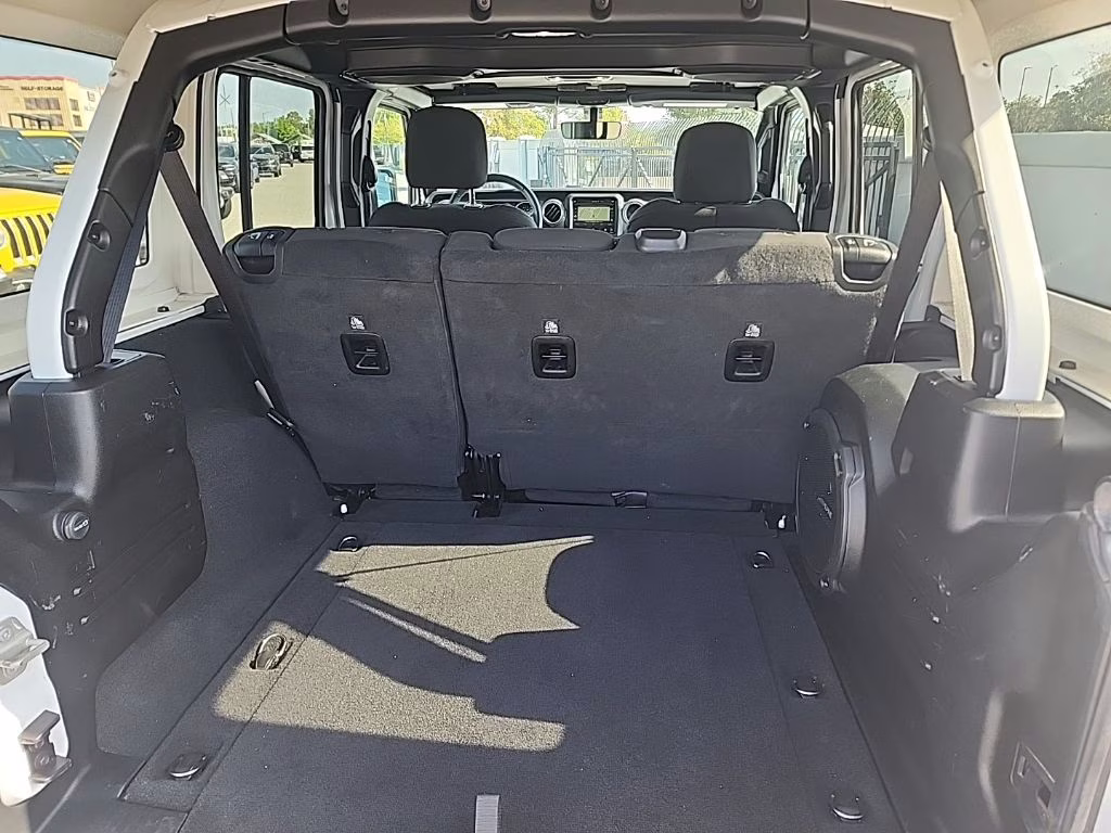 2023 Bright White Clearcoat Jeep Wrangler Sahara 4X4 SUV