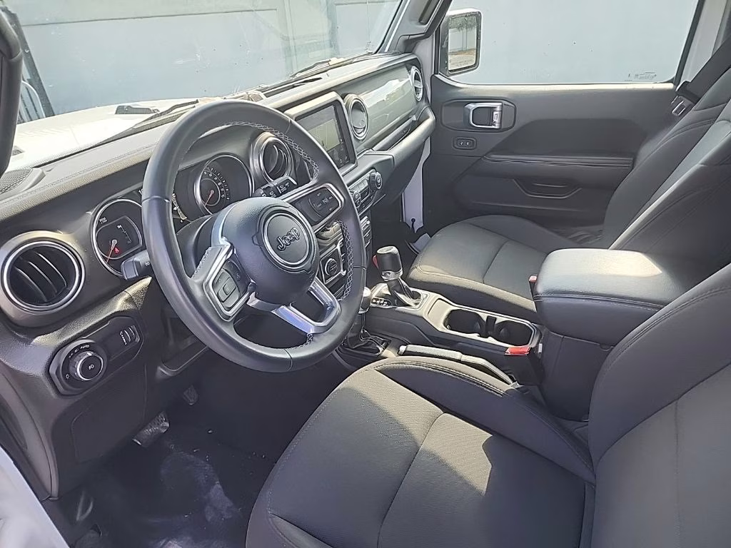 2023 Bright White Clearcoat Jeep Wrangler Sahara 4X4 SUV