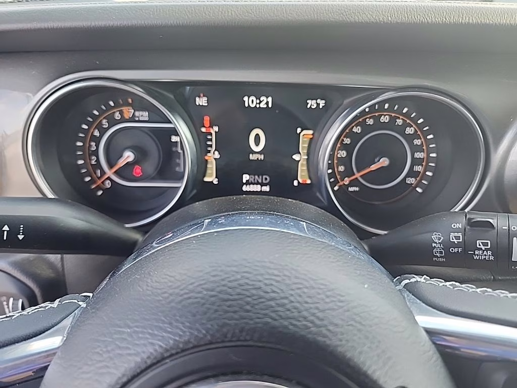 2023 Bright White Clearcoat Jeep Wrangler Sahara 4X4 SUV