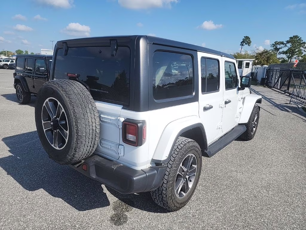 2023 Bright White Clearcoat Jeep Wrangler Sahara 4X4 SUV