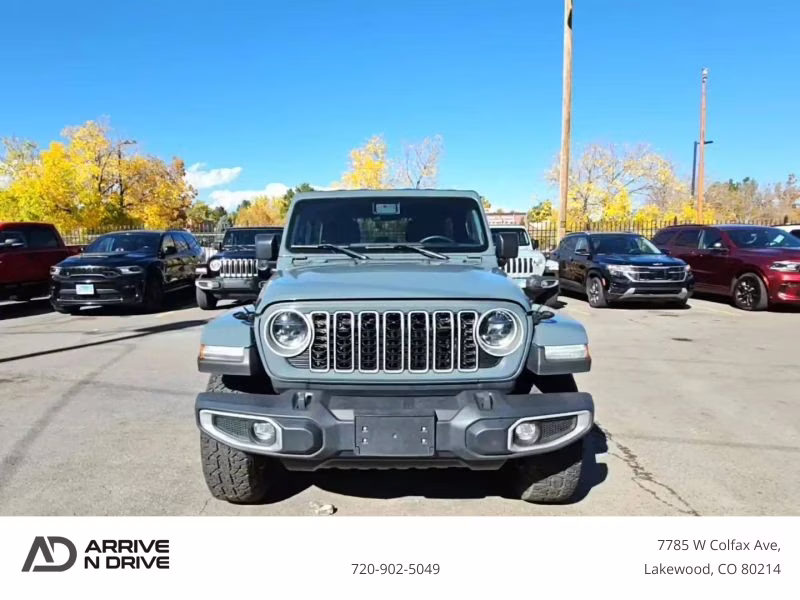 2024 Gray Jeep Wrangler 4 Door Sahara Sport Utility 4D 4X4