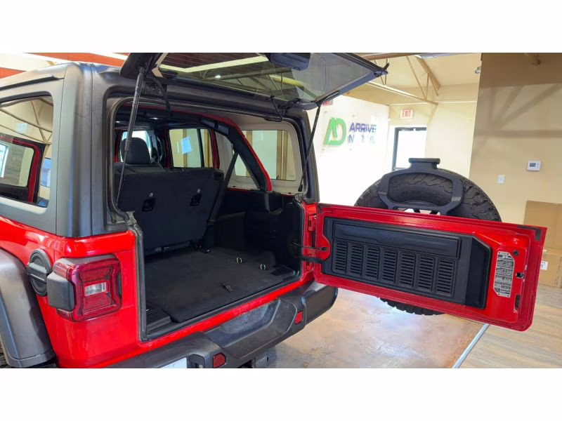 2025 Red Jeep Wrangler 4 Door Rubicon Sport Utility 4D 4X4