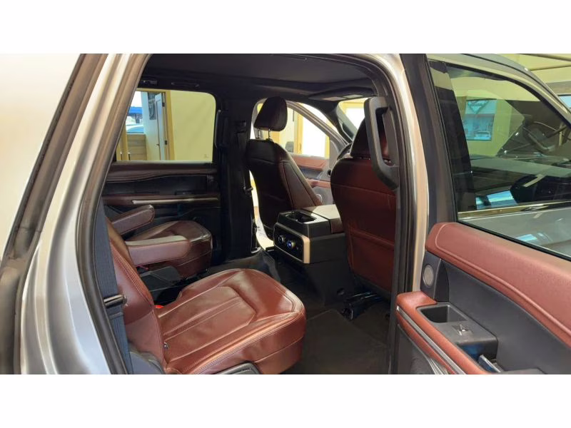 2023 Silver Ford Expedition Max Limited Sport Utility 4D 4X4