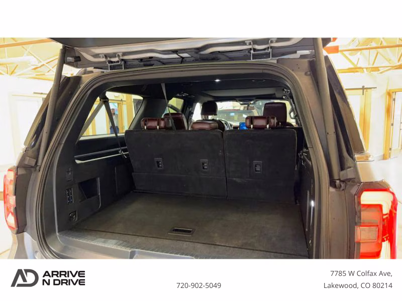 2023 Silver Ford Expedition Max Limited Sport Utility 4D 4X4